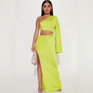 NWT Lime Green Maxi Dress, One shoulder, long sleeve